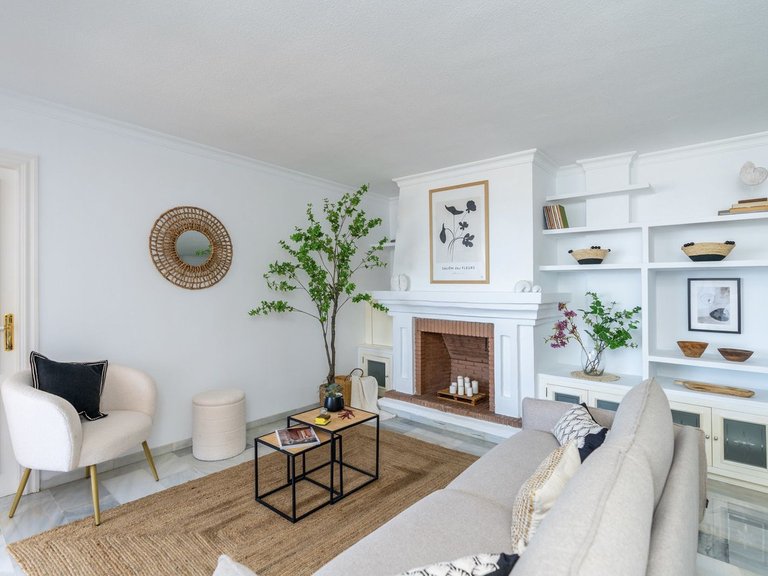 Apartment for Sale in Puerto Banús, Malaga 18