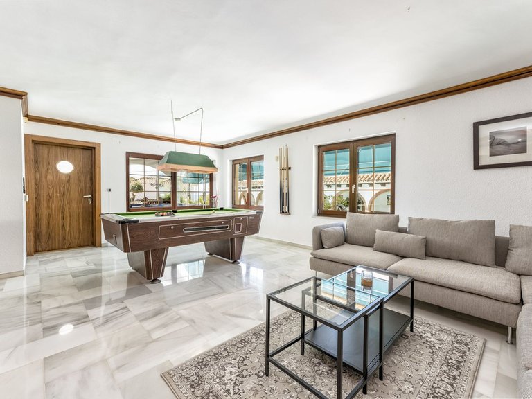 Villa for Sale in Benalmadena Costa, Malaga 12