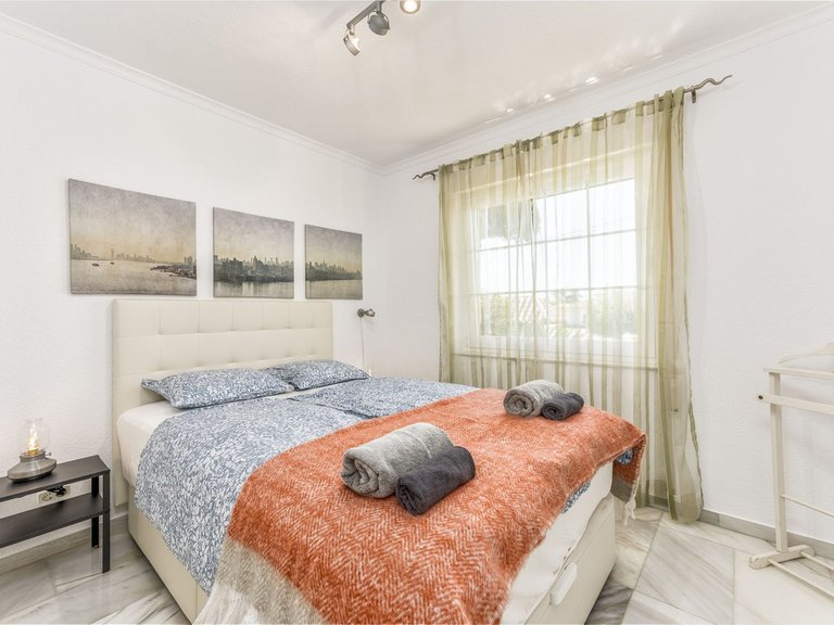 Villa for Sale in Benalmadena Costa, Malaga 23