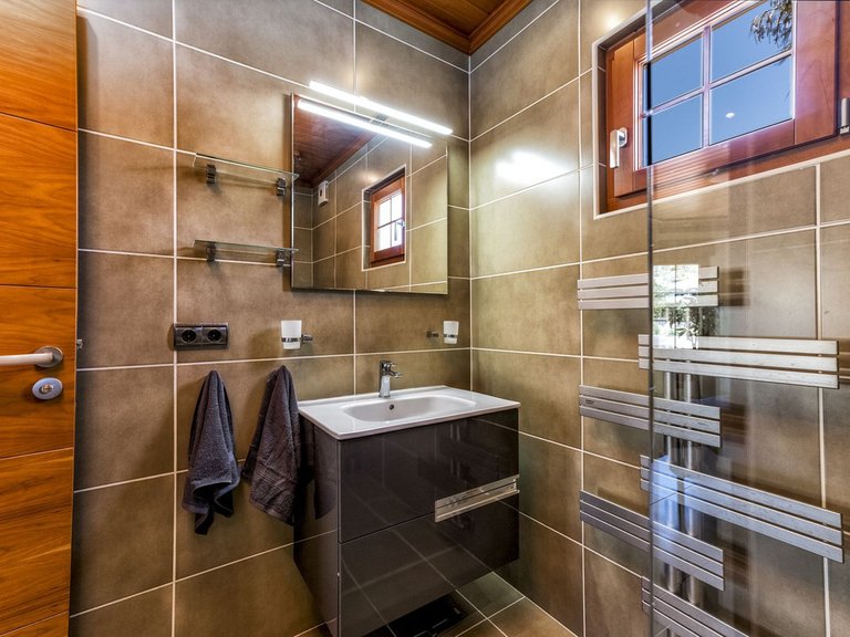 Villa for Sale in Benalmadena Costa, Malaga 29