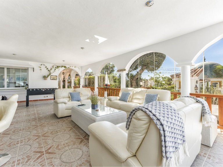 Villa for Sale in Benalmadena Costa, Malaga 35