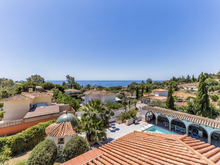 Villa for Sale in Benalmadena Costa, Malaga 36