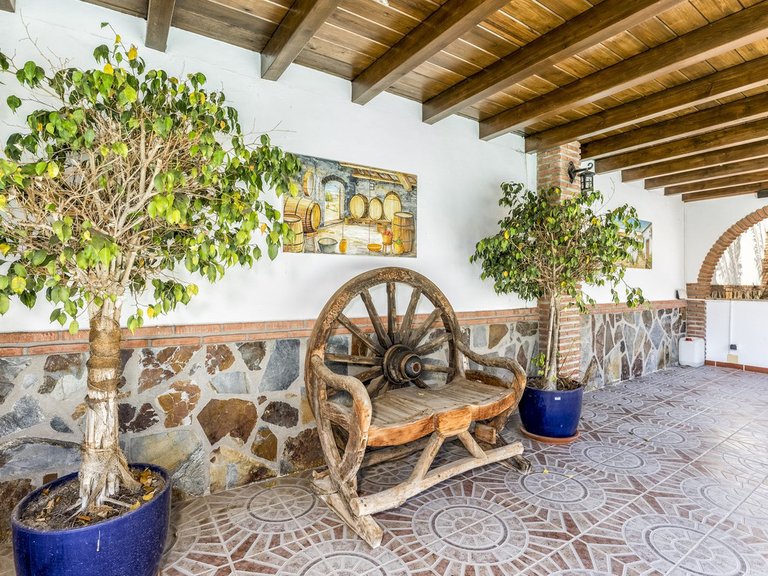 Villa for Sale in Benalmadena Costa, Malaga 9