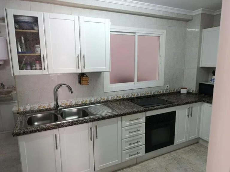 Apartment for Sale in Marbella, Malaga 7