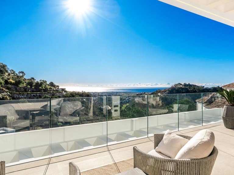 Villa for Sale in Costa del Sol El Madroñal, Malaga 41