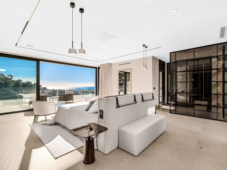 Villa for Sale in Costa del Sol El Madroñal, Malaga 5