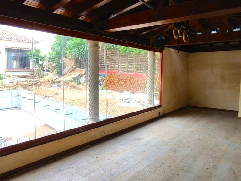 Villa for Sale in Río Real, Malaga 11