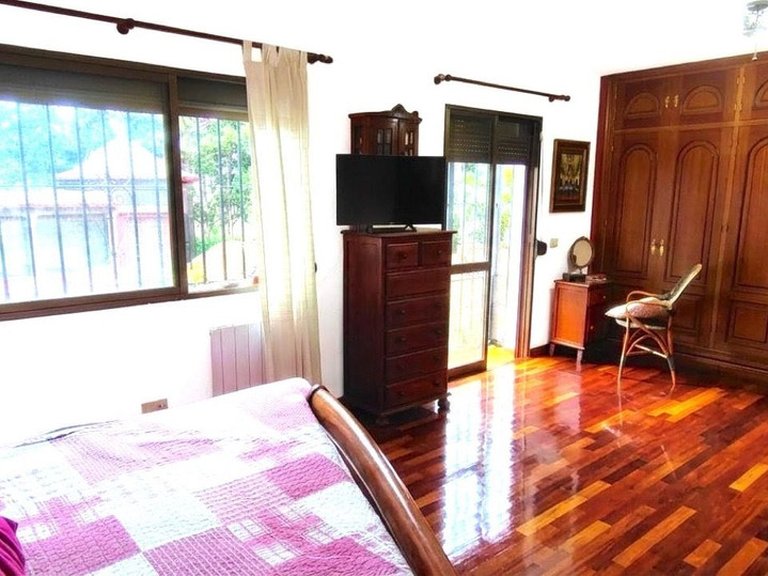 Villa for Sale in Río Real, Malaga 12