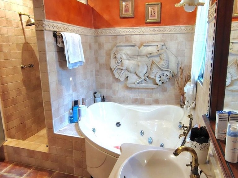 Villa for Sale in Río Real, Malaga 7