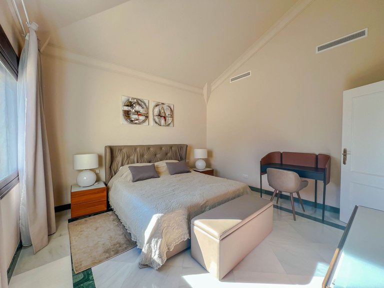 Villa for Sale in Los Flamingos, Malaga 3