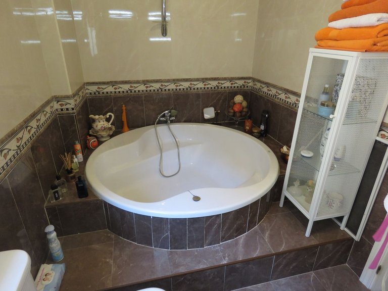 Villa for Sale in Alhaurín El Grande, Malaga 2