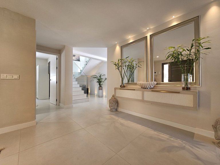 Villa for Sale in La Cala De Mijas, Malaga 2
