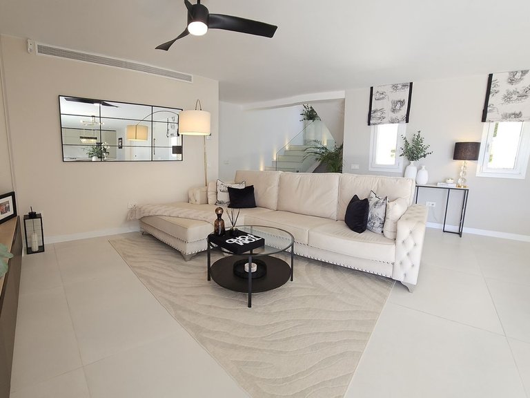 Villa for Sale in La Cala De Mijas, Malaga 8
