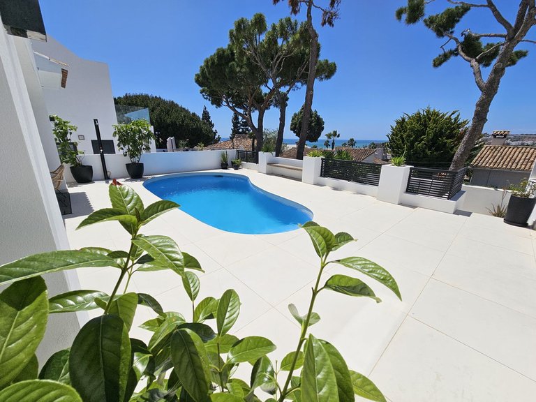 Villa for Sale in La Cala De Mijas, Malaga 9