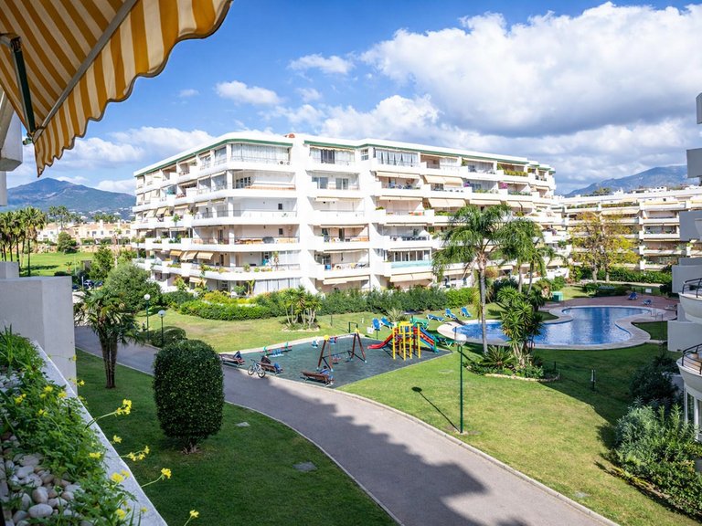 Apartment for Sale in Guadalmina Alta, Malaga 19