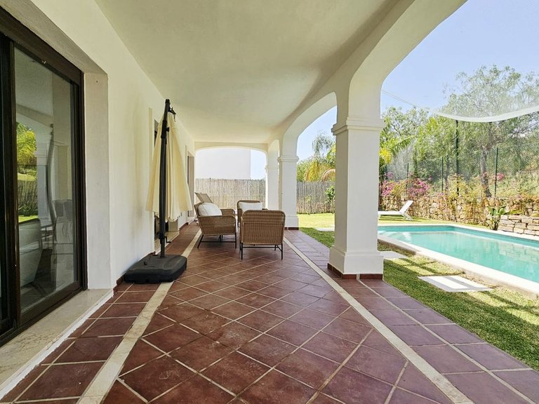 Villa for Sale in Estepona, Malaga 15