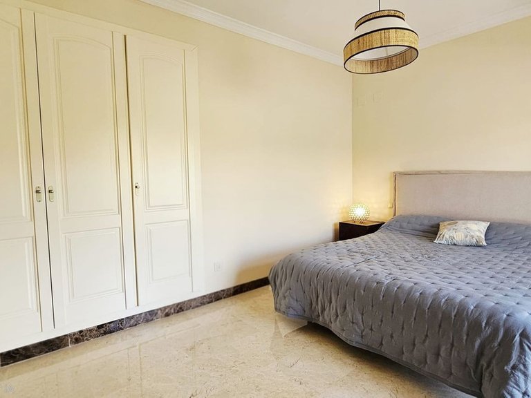 Villa for Sale in Estepona, Malaga 30