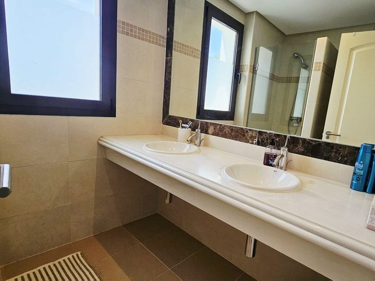 Villa for Sale in Estepona, Malaga 35