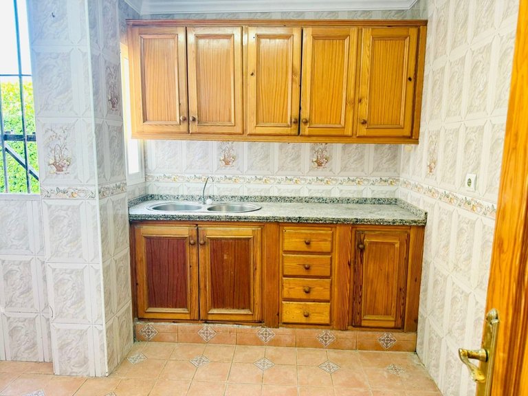 Apartment for Sale in Estepona, Malaga 7