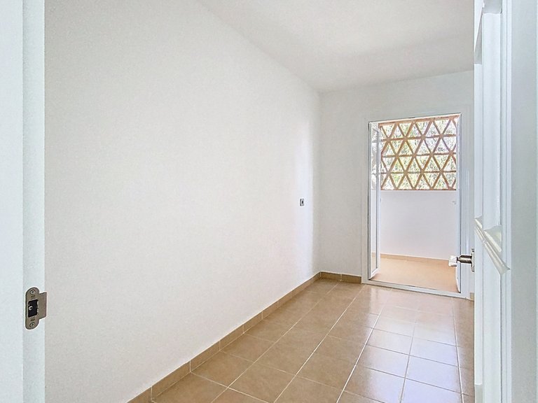 Apartment for Sale in Selwo, Malaga 22