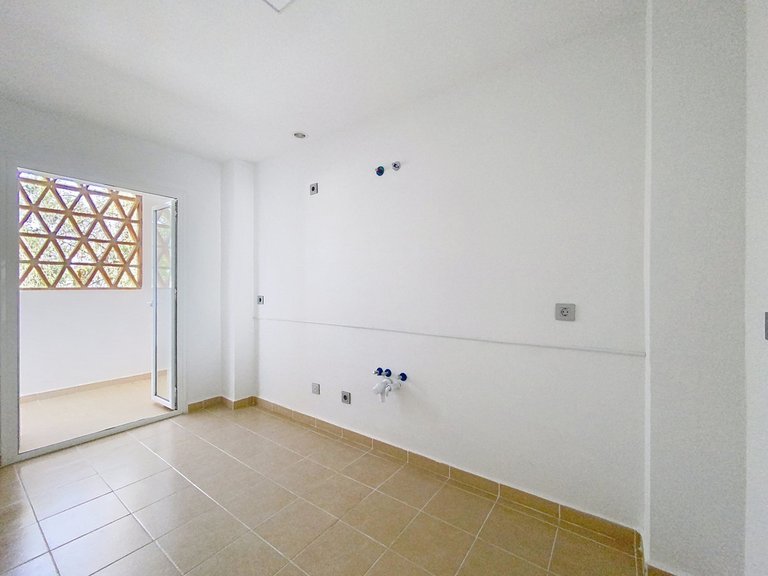 Apartment for Sale in Selwo, Malaga 23
