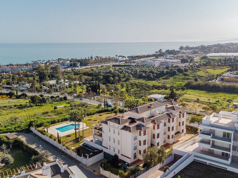 Apartment for Sale in Selwo, Malaga 3