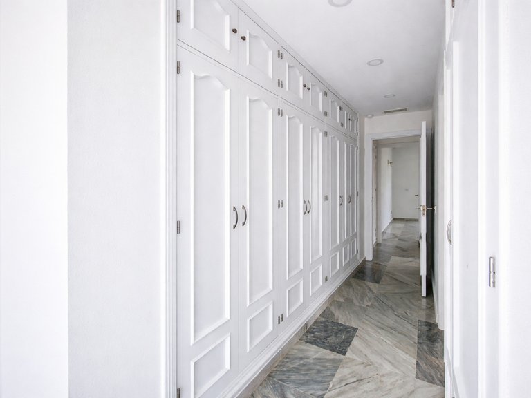 Apartment for Sale in Selwo, Malaga 38