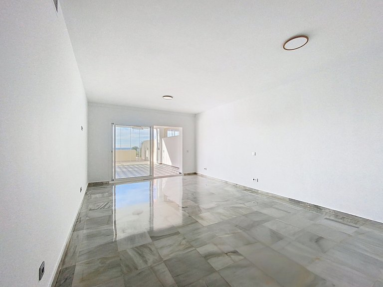 Apartment for Sale in Selwo, Malaga 6