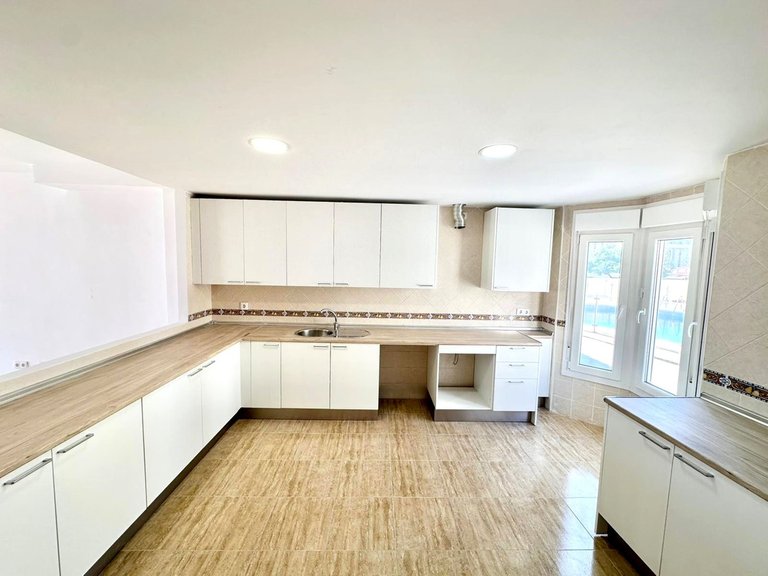 Town House for Sale in Los Boliches, Malaga 3