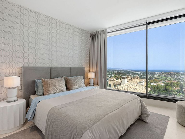 Apartment for Sale in La Quinta, Malaga 24