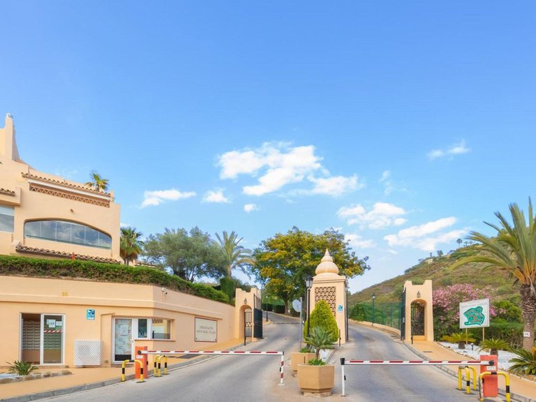 Apartment for Sale in Elviria, Malaga 16
