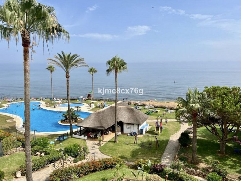 Apartment for Sale in Calahonda, Malaga 25