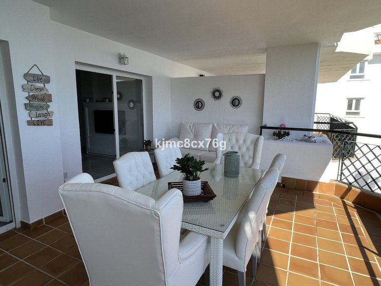 Apartment for Sale in Calahonda, Malaga 3