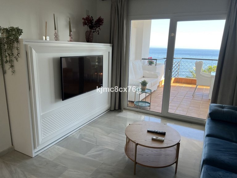 Apartment for Sale in Calahonda, Malaga 5