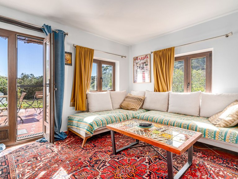 Country House for Sale in Casares, Malaga 10