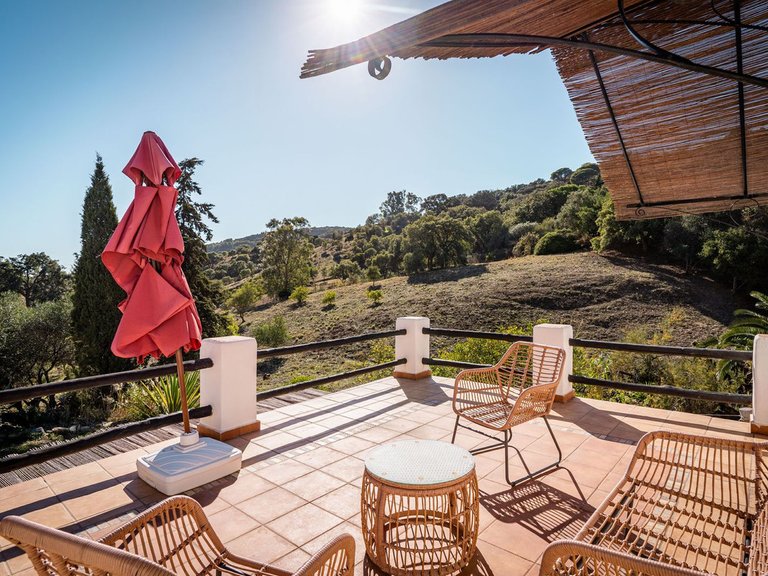 Country House for Sale in Casares, Malaga 5