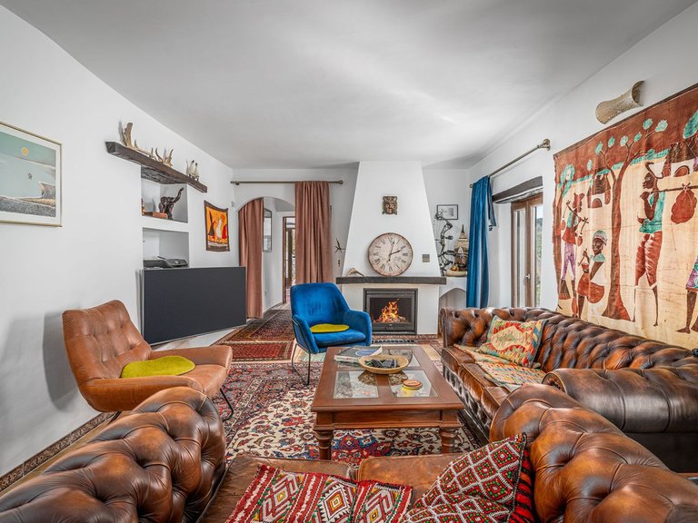 Country House for Sale in Casares, Malaga 8