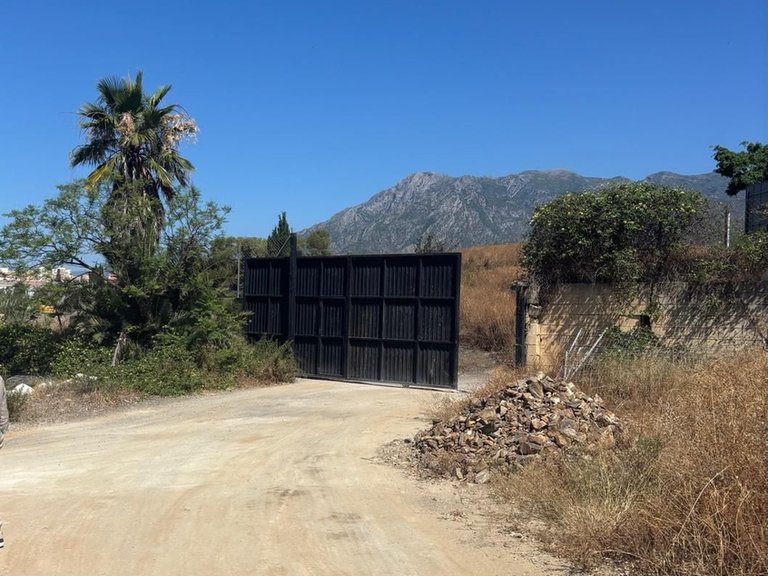 Plot for Sale in Marbella, Malaga 1