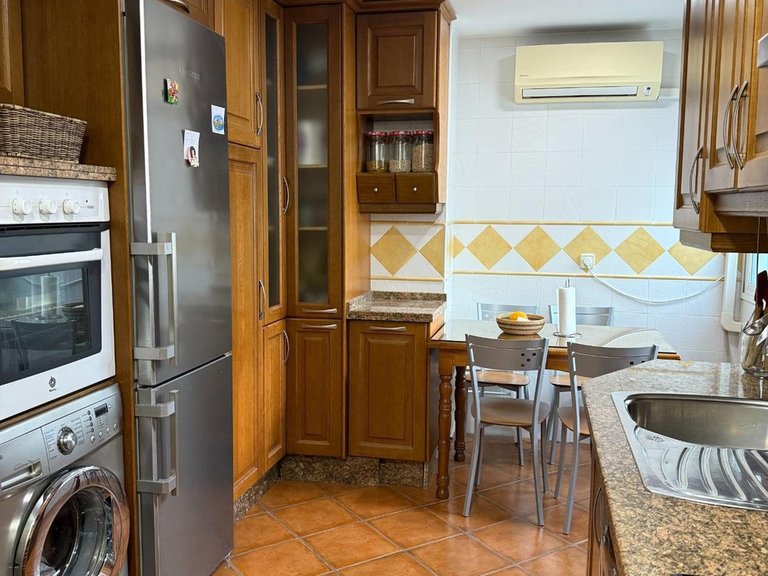 Apartment for Sale in Capuchinos, Malaga 24