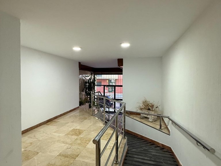 Apartment for Sale in Capuchinos, Malaga 28