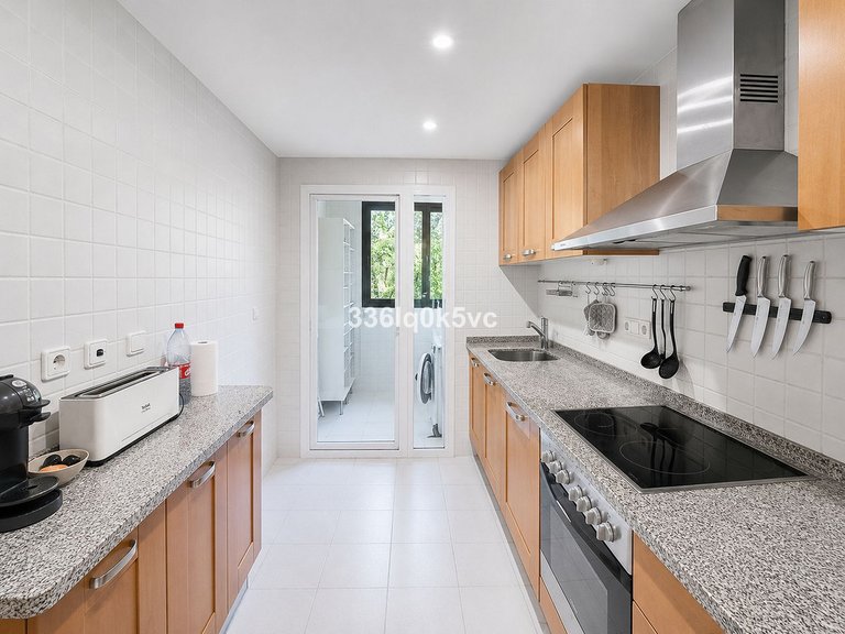 Apartment for Sale in Los Arqueros Golf, Malaga 1