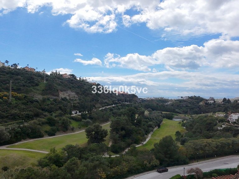 Apartment for Sale in Los Arqueros, Malaga 12