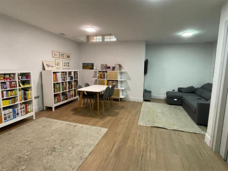 Villa for Sale in Marbella, Malaga 8