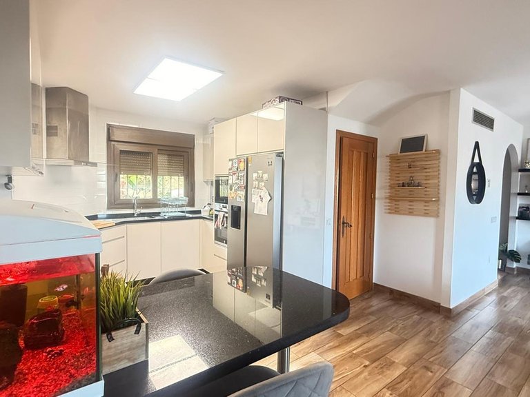 Villa for Sale in Calahonda, Malaga 5