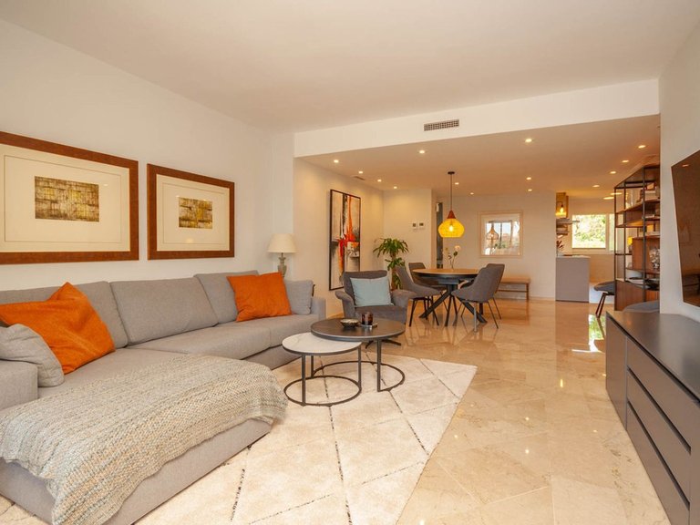 Apartment for Sale in Elviria, Malaga 12