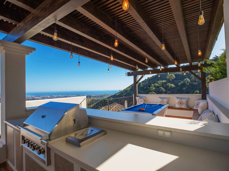 Villa for Sale in Benahavís, Malaga 10