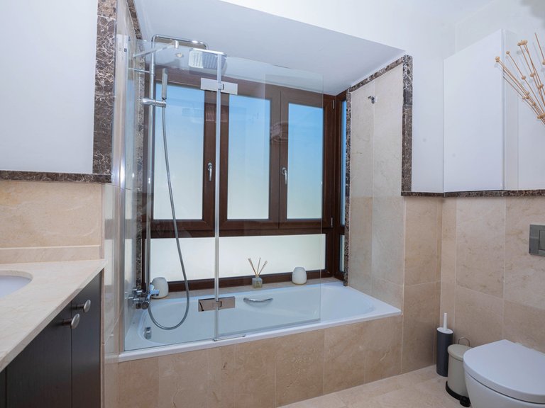 Villa for Sale in Benahavís, Malaga 22