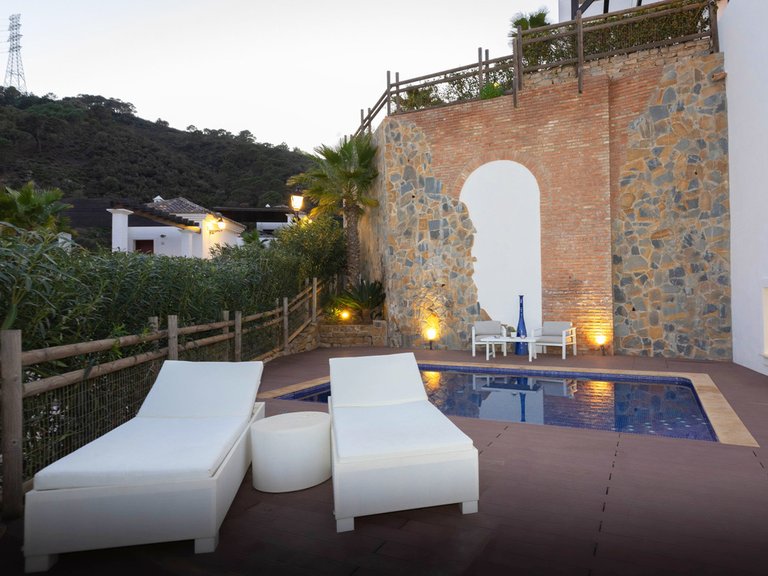 Villa for Sale in Benahavís, Malaga 36