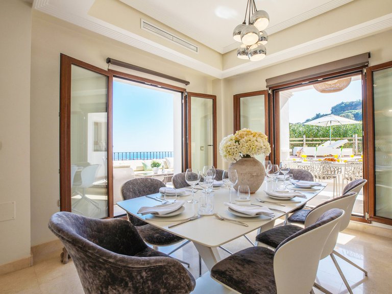 Villa for Sale in Benahavís, Malaga 4