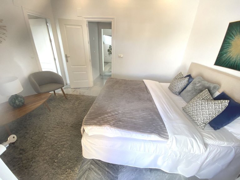 Apartment for Sale in Nueva Andalucía, Malaga 6